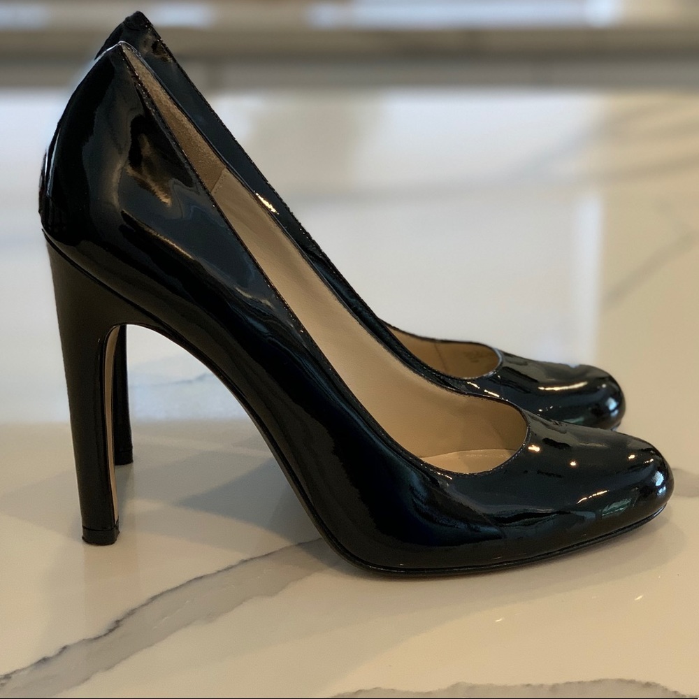 Micheal Kors Black Patent Heels